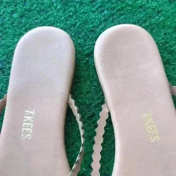 TKEES - Picture 2 of 4